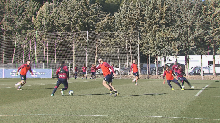 La SD Huesca durante un entrenamiento.