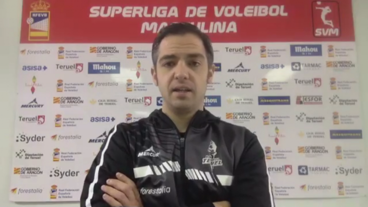 Miguel Rivera, entrenador del CV Teruel.
