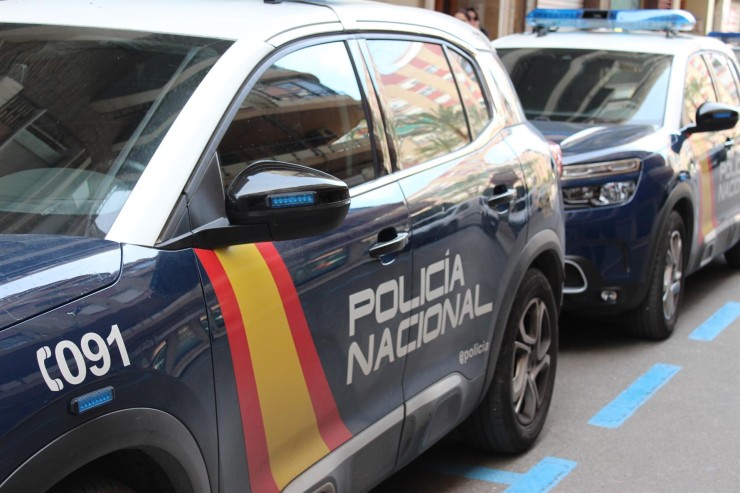 Vehículos de la Policía Nacional. / Europa Press