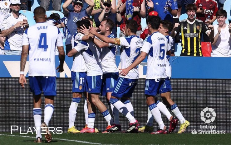 Celebración de un gol del Real Zaragoza en la Romareda. Foto: LaLiga