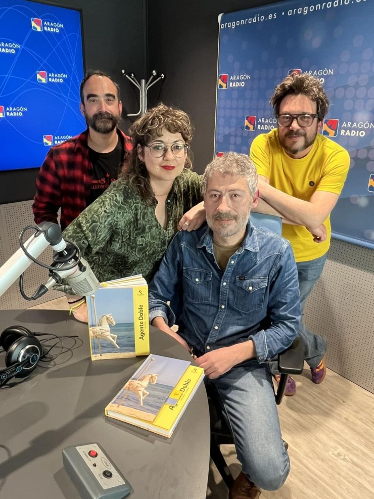 Entrevista a Iván Rojo y Pilo Gallizo en Aragón Radio